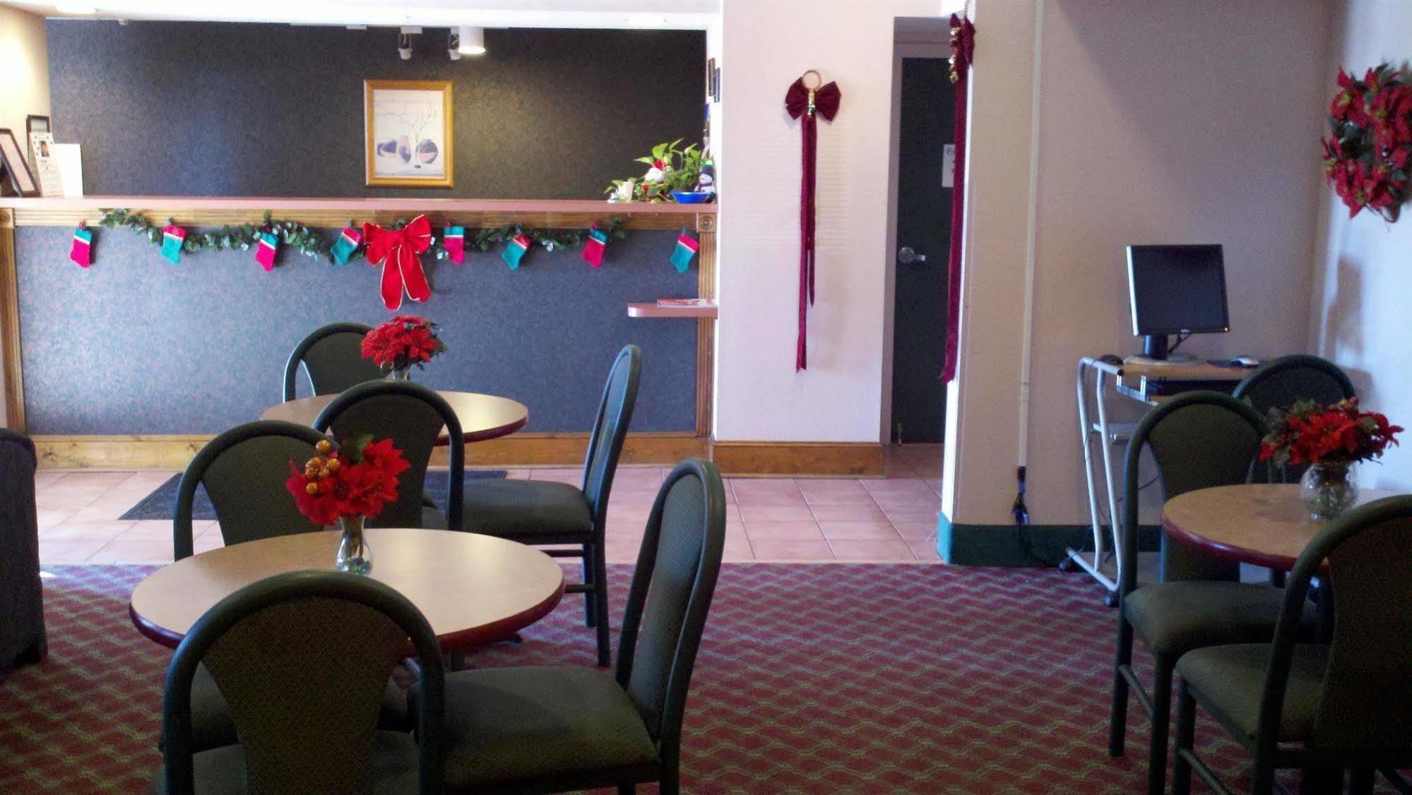 Oakland Inn Екстериор снимка