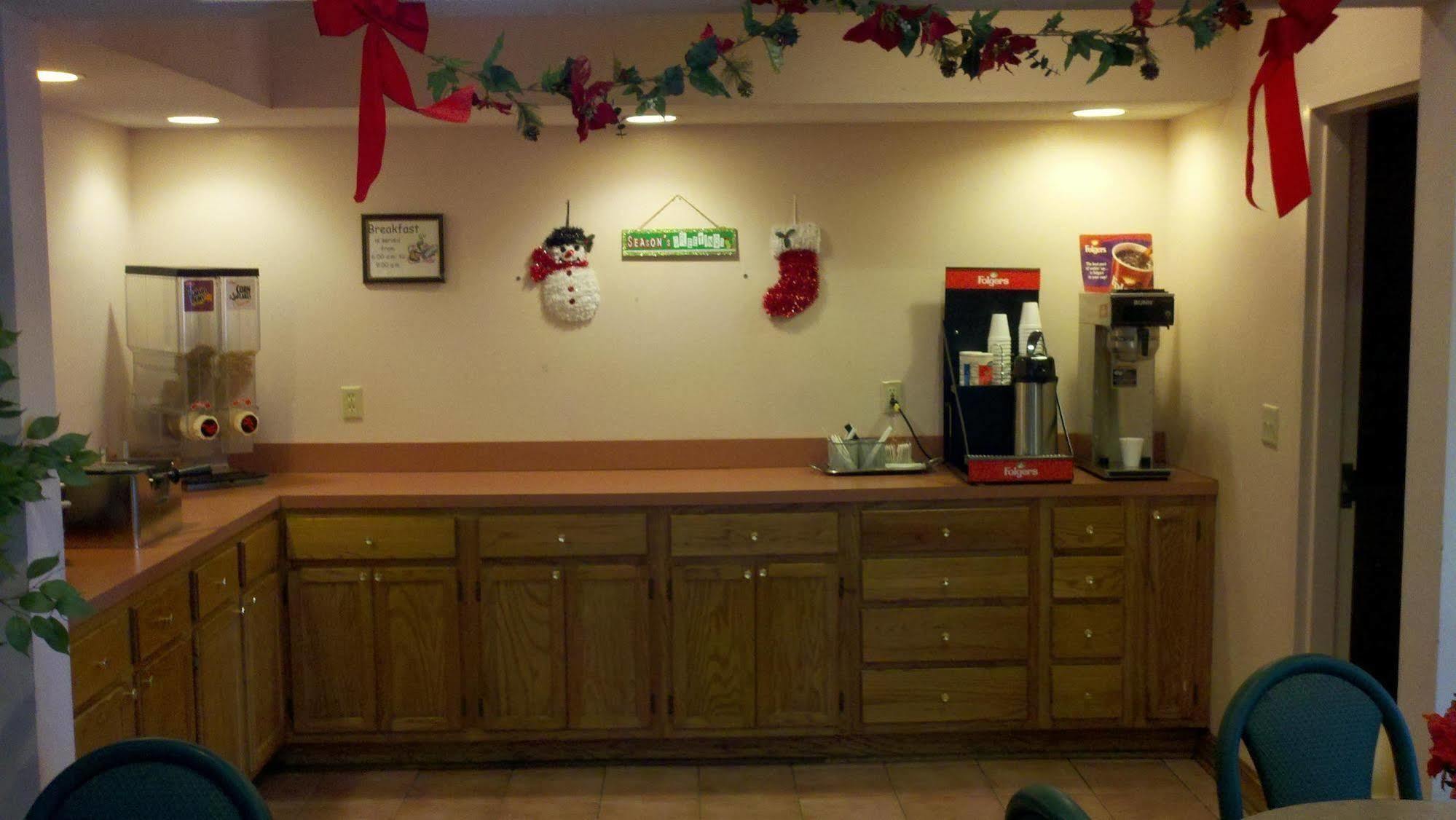 Oakland Inn Екстериор снимка